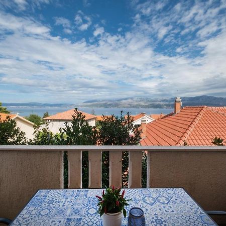 Apartman Mediterraneo Supetar Ngoại thất bức ảnh