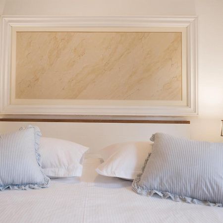 Apartman Mediterraneo Supetar Ngoại thất bức ảnh