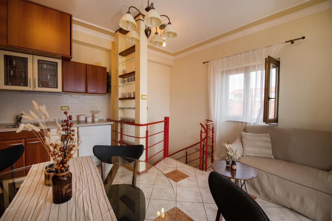 Apartman Mediterraneo Supetar Ngoại thất bức ảnh